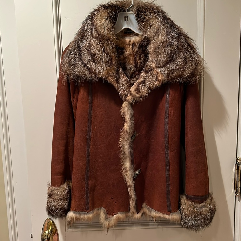 Giuliana Teso Reversible brown short leather and fur jacket size small.